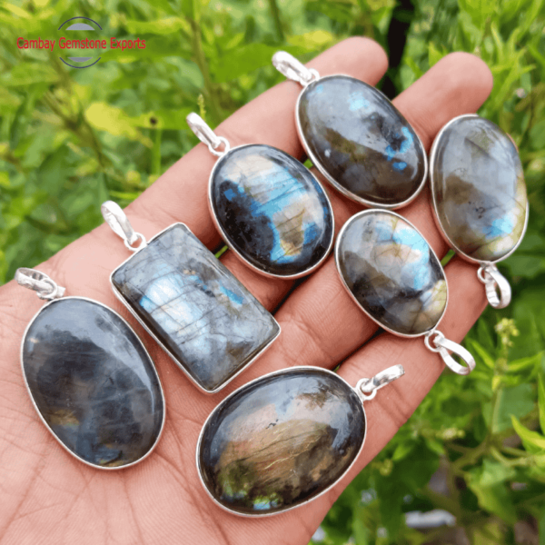 Natural Labradorite Cabochons Pendants