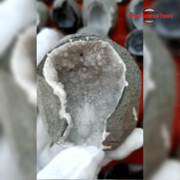 All-Products.psd-13-min.png Beautiful Apophyllite Rock Stone Rough Rock and Geodes Stone Apophyllite