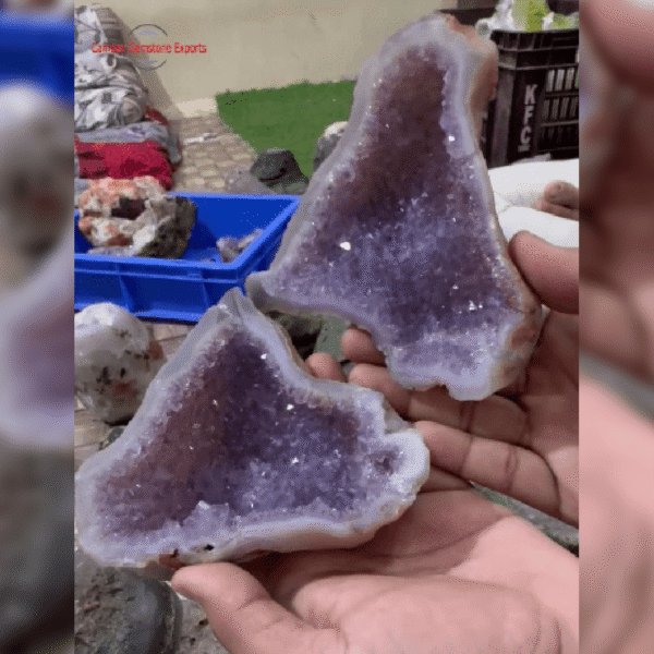 New-Project-1-min-1-4.png Amethyst Geode Pair
