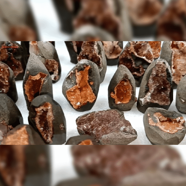 New-Project-10-min-5-1.png Cluster Geodes Pieces