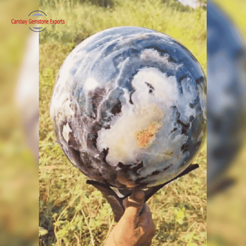 Big Spheres Flourite
