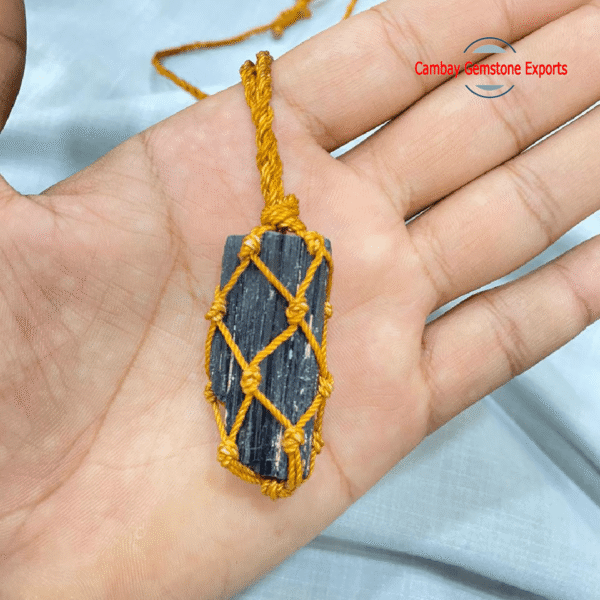 New-Project-2023-04-23T032419.728-min.png QUARTZ WRAPPED PENDANTS