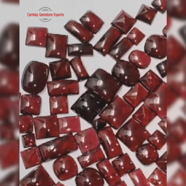 Natural Oval Garnet Cabochons stone